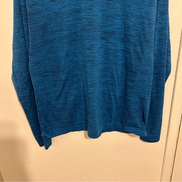 Lululemon Metal Vent Tech - Picture 3 of 7